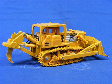 Komatsu D455A Crawler Tractor Scale 1:50 (Discontinued Model)